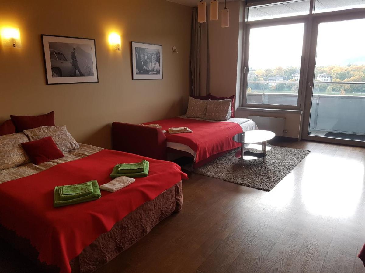Gyneju 14 VNO Exterior foto