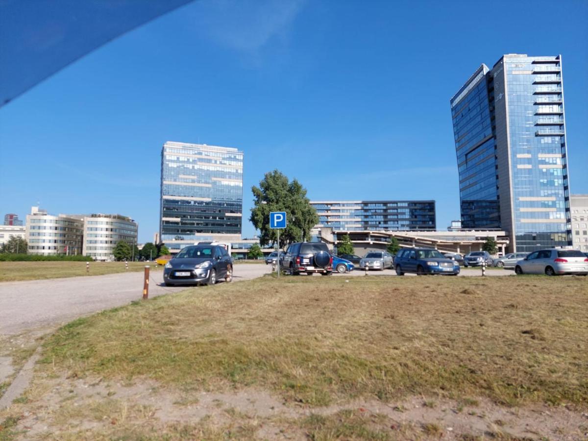 Gyneju 14 VNO Exterior foto