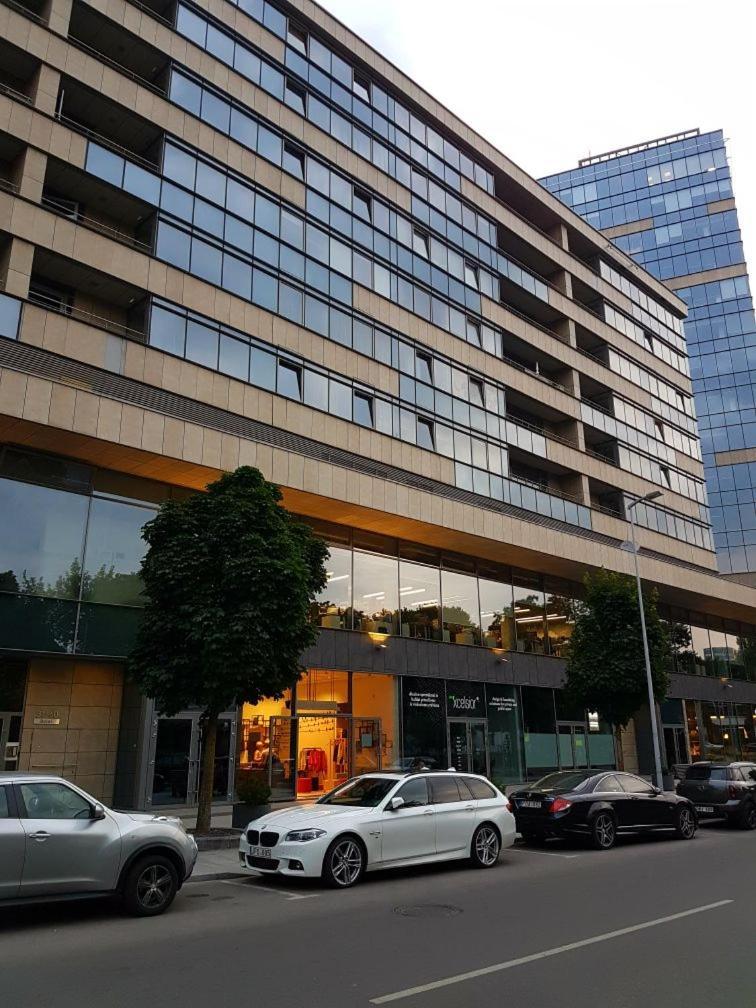 Gyneju 14 VNO Exterior foto